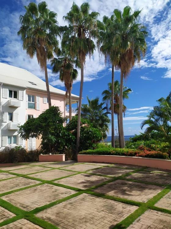 Charmant Appartement En Bord De Mer Avec Piscine Gourbeyre Exterior photo